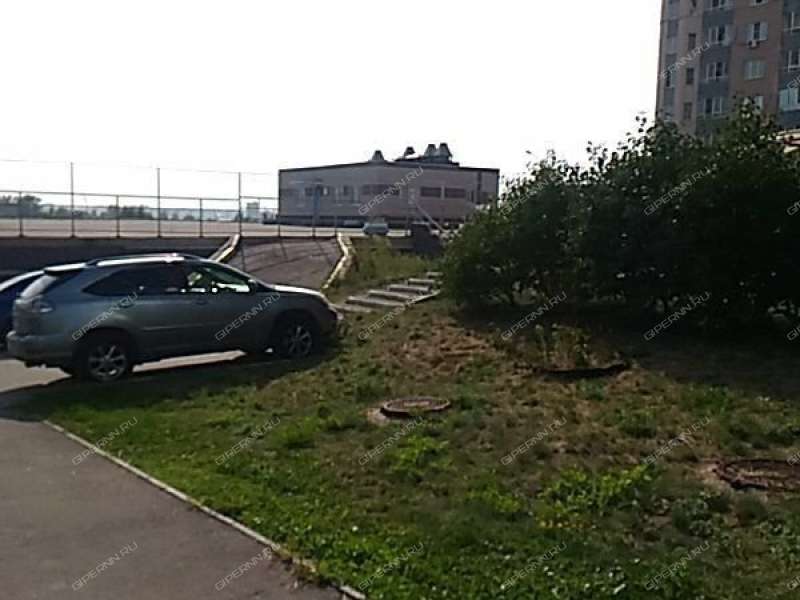 парковочное место на улице Родионова