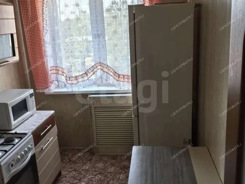 трёхкомнатная квартира на Пятигорской улице дом 16