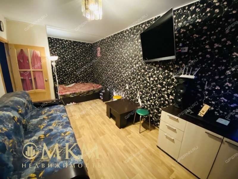 однокомнатная квартира на Молодёжном проспекте дом 72