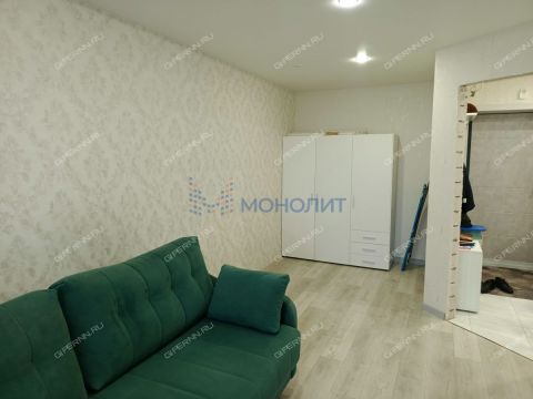 1-komnatnaya-ul-8-marta-d-28 фото