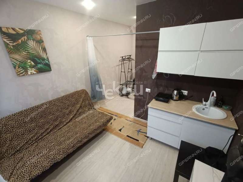 однокомнатная квартира на улице Героя Безрукова дом 2