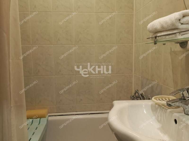 двухкомнатная квартира на улице Героя Рябцева дом 44