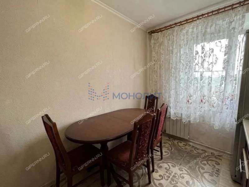 трёхкомнатная квартира на улице Героя Советского Союза Усилова дом 1 к4