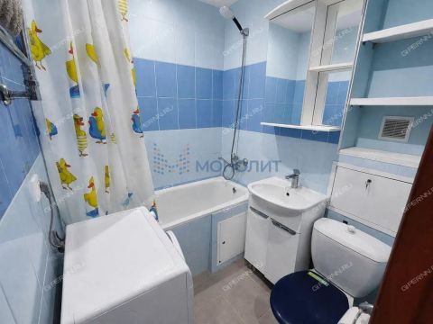 2-komnatnaya-ul-chkalova-d-11b фото