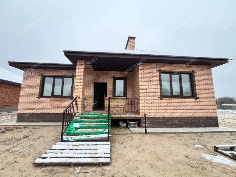 дом на Школьной улице село Верхняя Верея