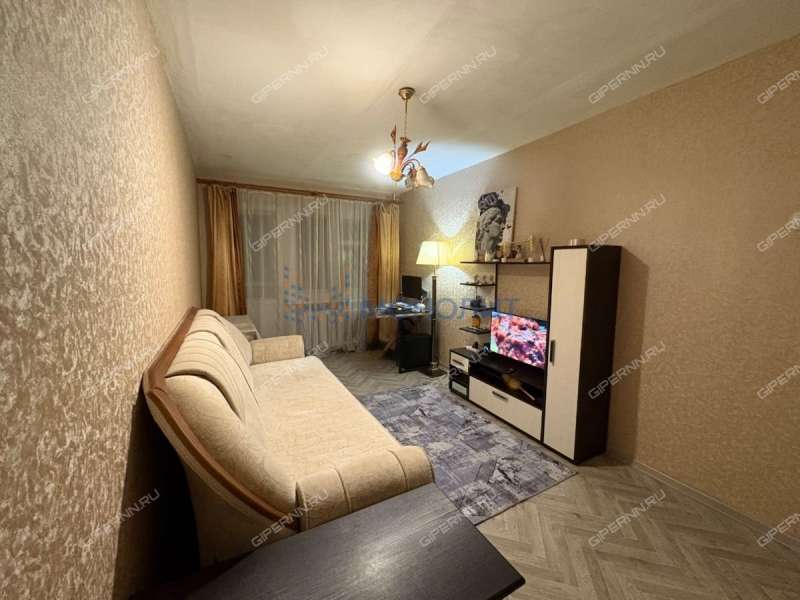 двухкомнатная квартира на улице Сурикова дом 12А