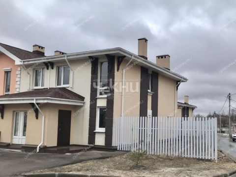 taunhaus-derevnya-frolovskoe-kstovskiy-rayon фото