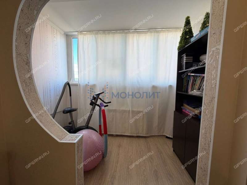 трёхкомнатная квартира на улице Космонавта Комарова дом 2 к2