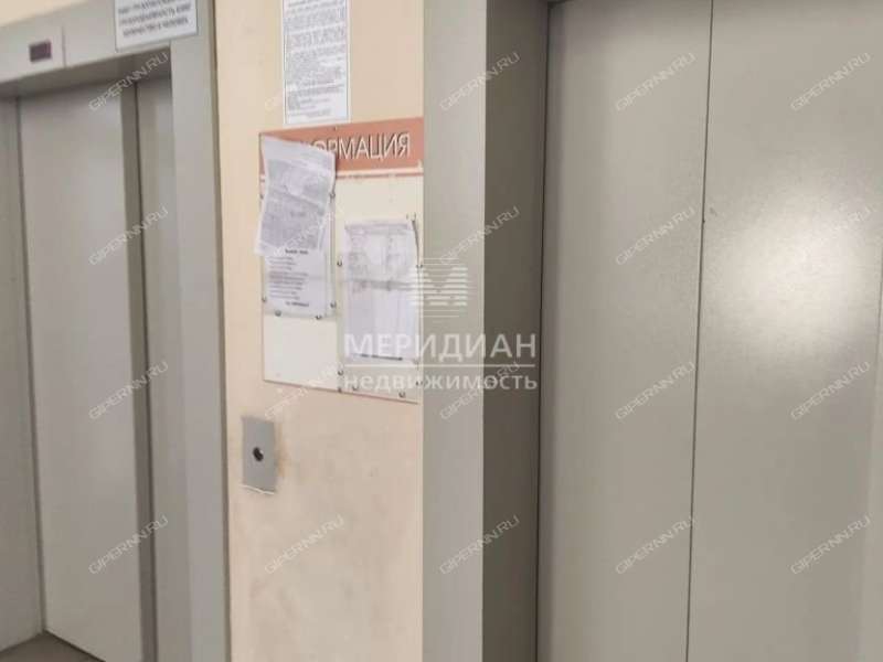 квартира-студия на Бурнаковской улице дом 95