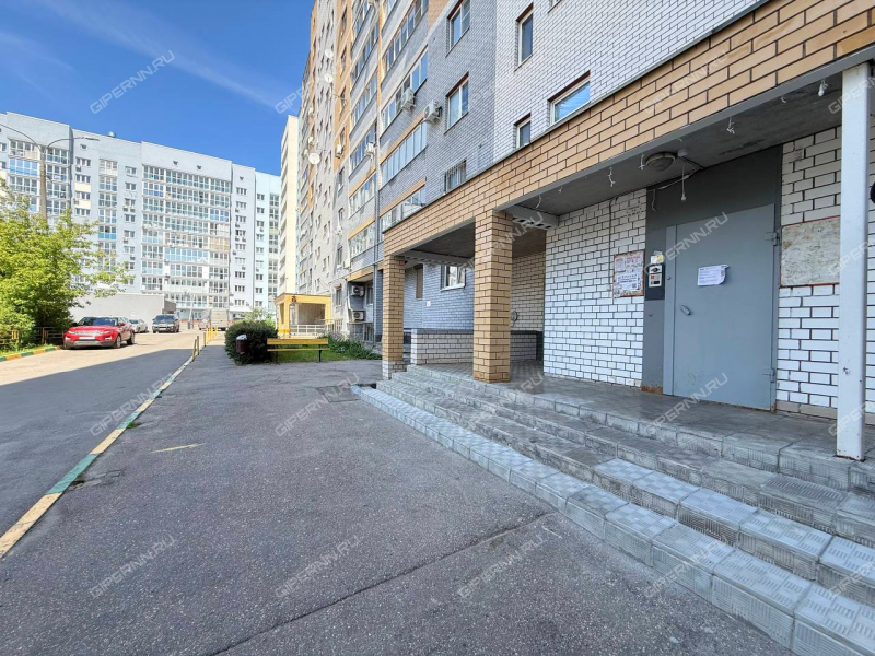 трёхкомнатная квартира на Деловой улице дом 22 к2