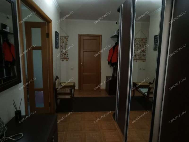 двухкомнатная квартира на улице Коминтерна дом 260