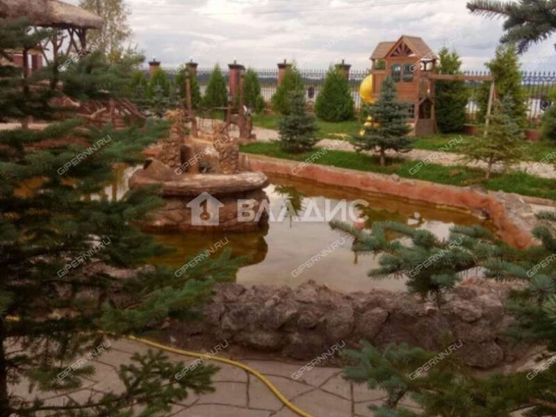 здание под офис, торговую площадь на улице Туполева город Балахна