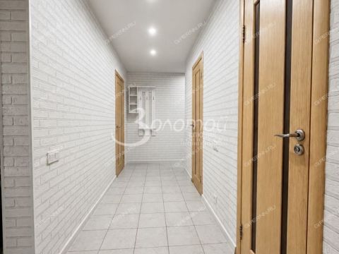 2-komnatnaya-ul-nizhne-pecherskaya-d-8 фото