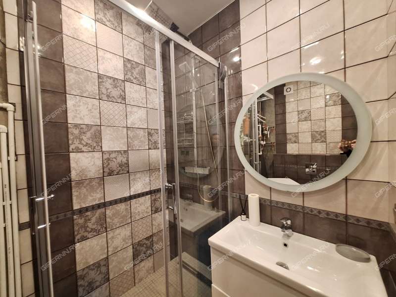 однокомнатная квартира на улице Июльских Дней дом 1 к1