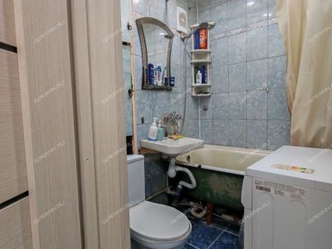 3-komnatnaya-ul-zaslonova-d-2 фото
