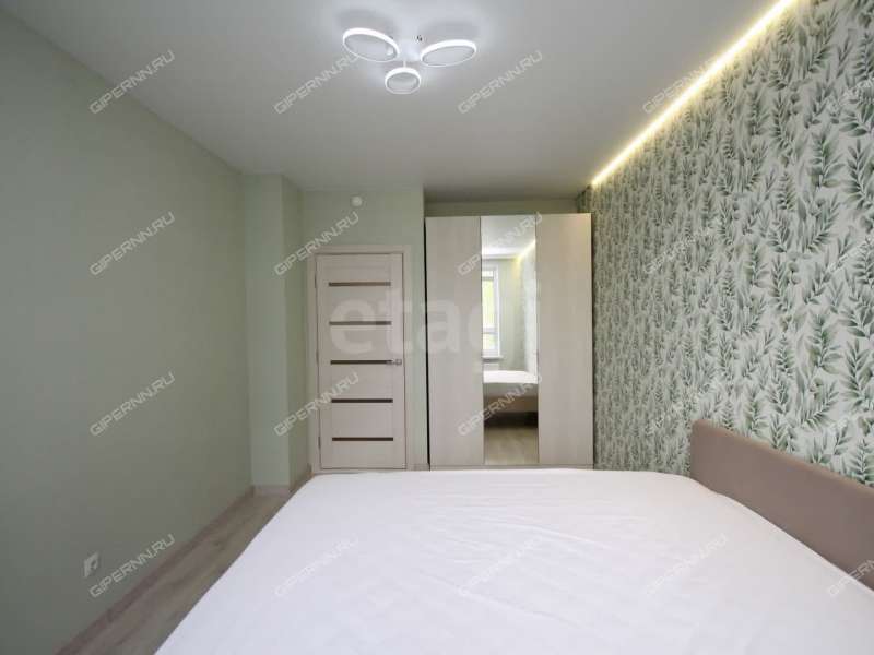 однокомнатная квартира на улице Александра Хохлова дом 7