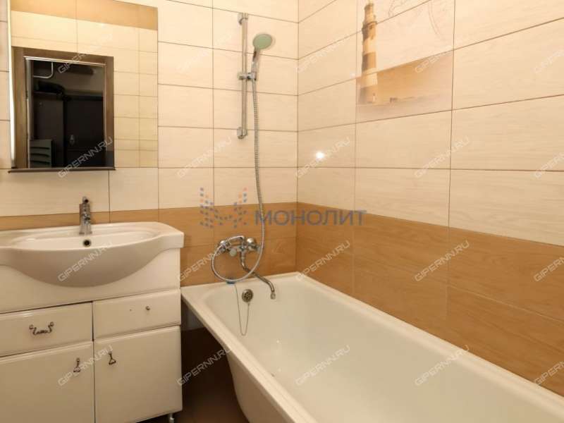 двухкомнатная квартира на - дом 38Б город Кстово