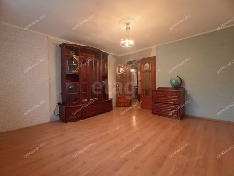 3-komnatnaya-ul-kuznechihinskaya-d-37 фото