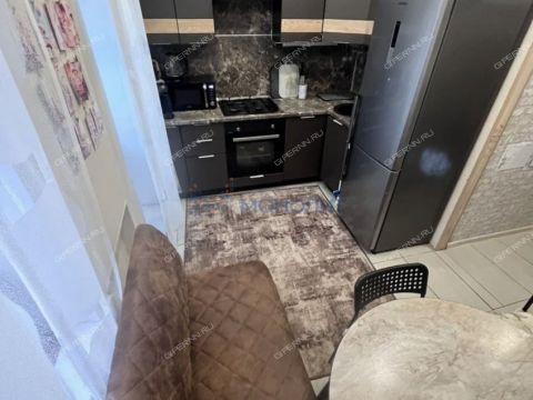 1-komnatnaya-ul-yuliusa-fuchika-d-10 фото